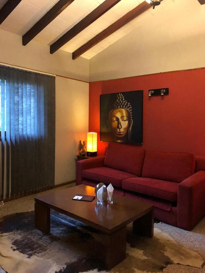 "Nueva La Grappa" Hotel & Posada Алтус Экстерьер фото